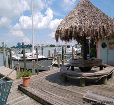 Snug Harbor Inn Waterfront Ban Madeira Beach Faciliteter billede